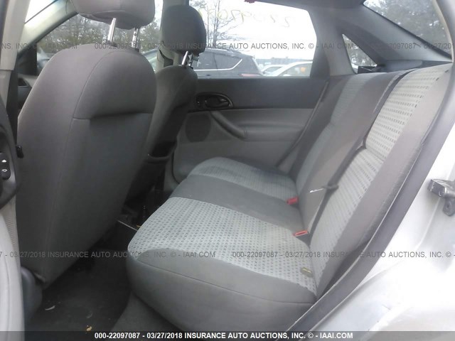 1FAFP34N27W289165 - 2007 FORD FOCUS ZX4/S/SE/SES 银色 照片 8