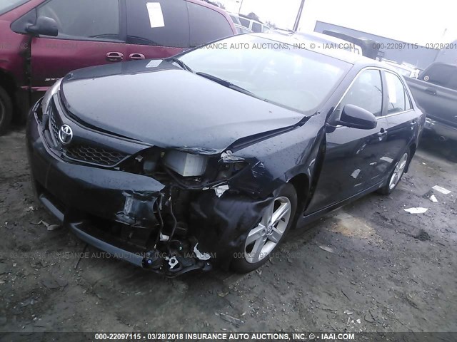 4T1BF1FK9EU449680 - 2014 TOYOTA CAMRY L/SE/LE/XLE 灰色 照片 2