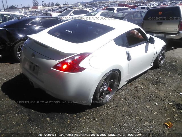 JN1AZ4EH8EM632845 - 2014 NISSAN 370Z TOURING/NISMO WHITE photo 4