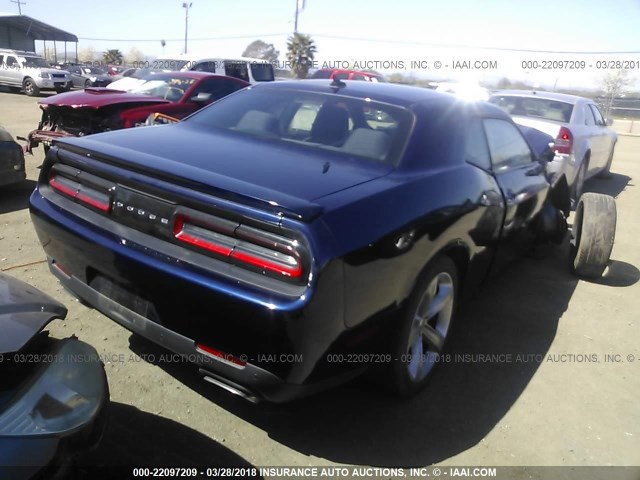 2C3CDZAT1FH700276 - 2015 DODGE CHALLENGER SXT BLUE photo 4