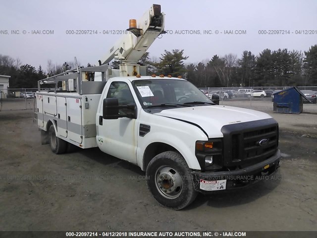 1FDWF36Y08EE36994 - 2008 FORD F350 WHITE photo 1