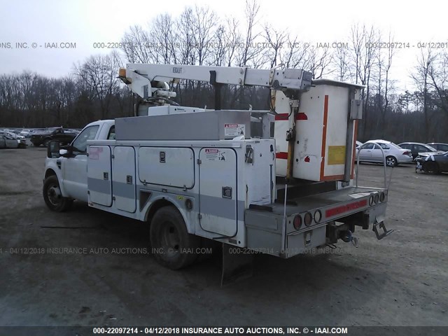 1FDWF36Y08EE36994 - 2008 FORD F350 WHITE photo 3