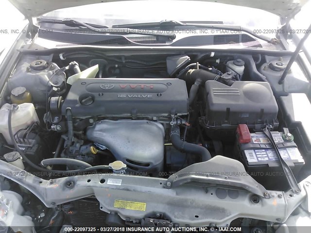 4T1BE32K05U553933 - 2005 TOYOTA CAMRY LE/XLE/SE ვერცხლისფერი ფოტო 10