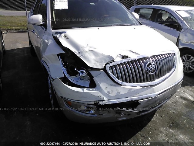 5GAKRBED3BJ360528 - 2011 BUICK ENCLAVE CXL WHITE photo 6