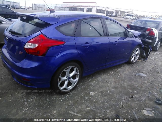 1FADP3L9XDL224315 - 2013 FORD FOCUS ST BLUE photo 4