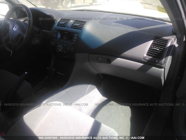 1HGCM66385A036821 - 2005 HONDA ACCORD LX GRAY photo 5