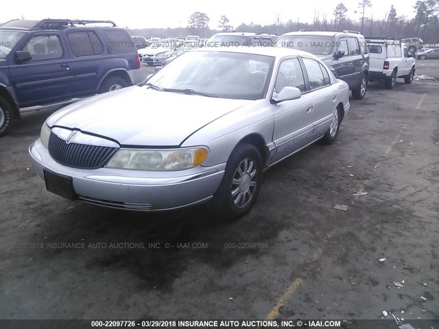 1LNHM97V8YY839674 - 2000 LINCOLN CONTINENTAL  Srebrny zdjęcie 2