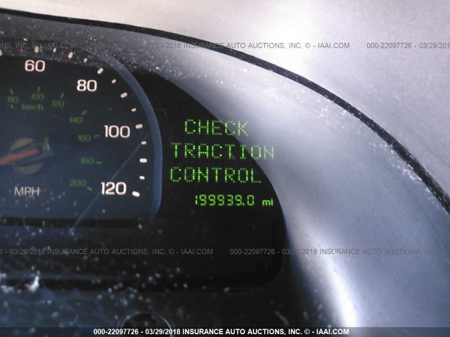 1LNHM97V8YY839674 - 2000 LINCOLN CONTINENTAL  Srebrny zdjęcie 7