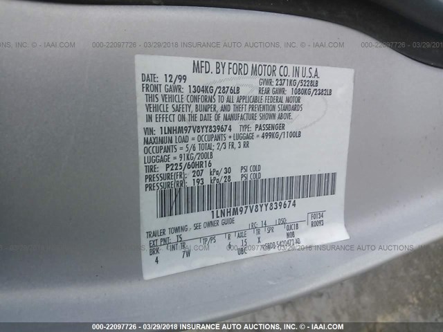 1LNHM97V8YY839674 - 2000 LINCOLN CONTINENTAL  Srebrny zdjęcie 9