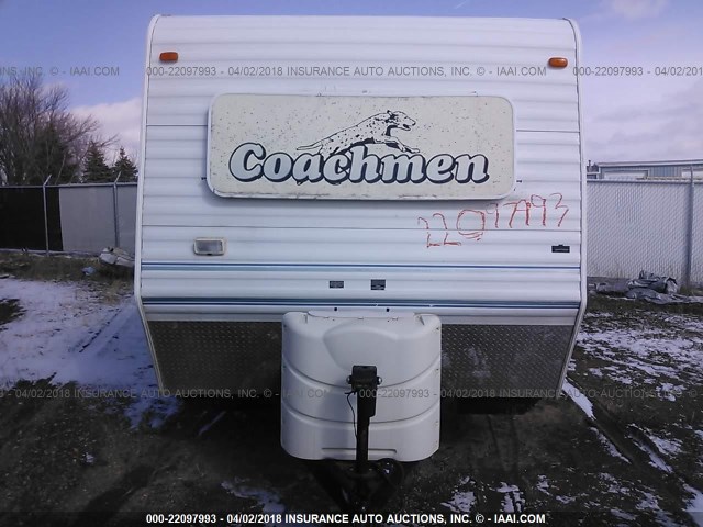 1TC2B0445Y1200625 - 2000 COACHMEN COACHMAN 264QBS  WHITE photo 10