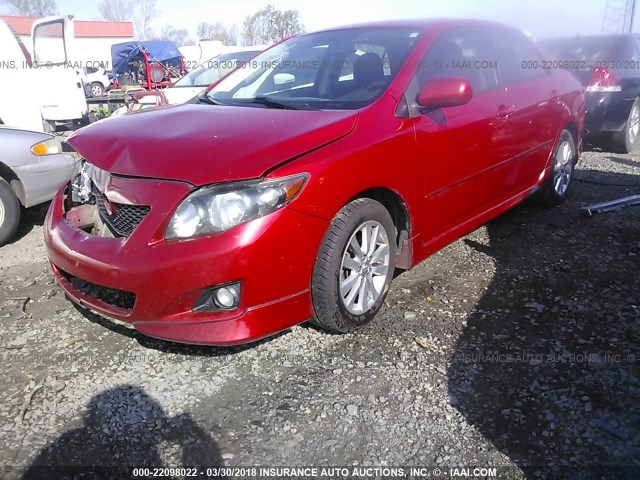 2T1BU4EE2AC466805 - 2010 TOYOTA COROLLA S/LE/XLE RED photo 2