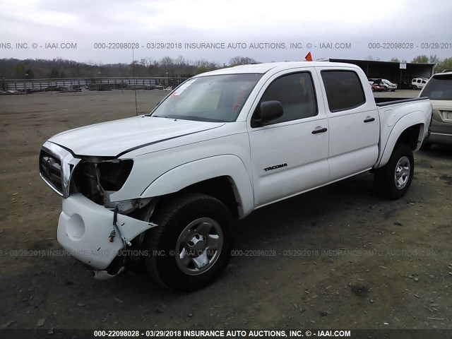 3TMJU62N47M034485 - 2007 TOYOTA TACOMA DOUBLE CAB PRERUNNER WHITE photo 2