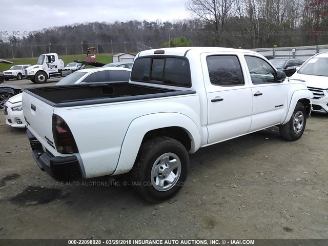 3TMJU62N47M034485 - 2007 TOYOTA TACOMA DOUBLE CAB PRERUNNER WHITE photo 4