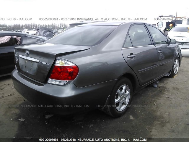4T1BE30K85U516339 - 2005 TOYOTA CAMRY LE/XLE/SE 灰色 照片 4