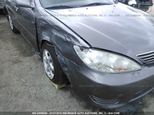 4T1BE30K85U516339 - 2005 TOYOTA CAMRY LE/XLE/SE GRAY photo 6