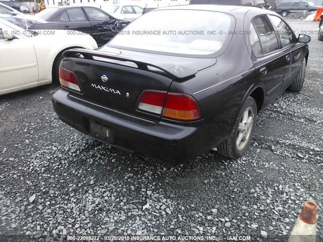 JN1CA21D5XM402951 - 1999 NISSAN MAXIMA GLE/GXE/SE BLACK photo 4