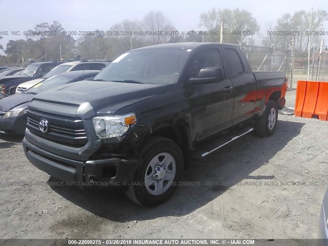 5TFRM5F10GX108855 - 2016 TOYOTA TUNDRA DOUBLE CAB SR/SR5 BLACK photo 2