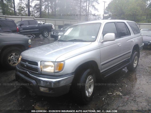 JT3GN86R8Y0174905 - 2000 TOYOTA 4RUNNER SR5 SILVER photo 2