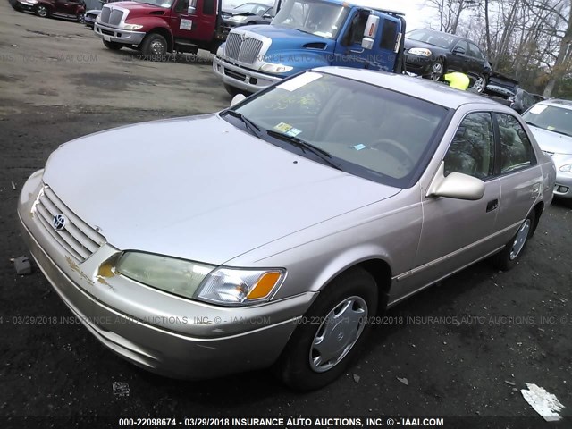4T1BG22K0XU894532 - 1999 TOYOTA CAMRY CE/LE/XLE 金色 照片 2