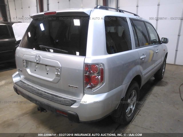 5FNYF18596B003707 - 2006 HONDA PILOT EX SILVER photo 4