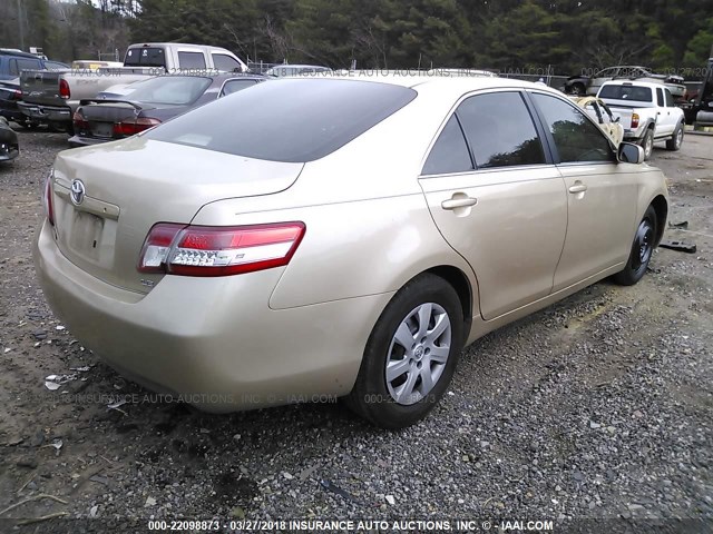4T4BF3EK8AR017739 - 2010 TOYOTA CAMRY SE/LE/XLE GOLD photo 4