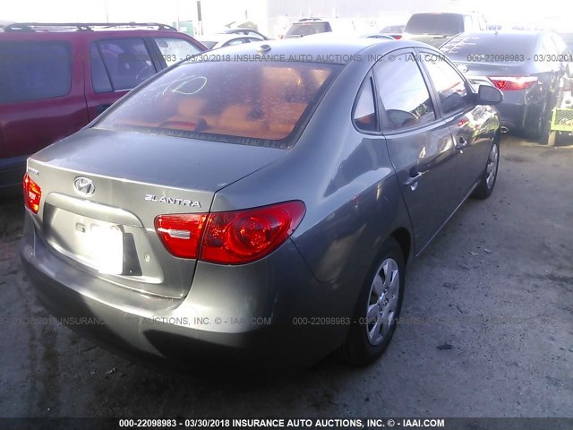 KMHDU46D99U607958 - 2009 HYUNDAI ELANTRA GLS/SE GRAY photo 4