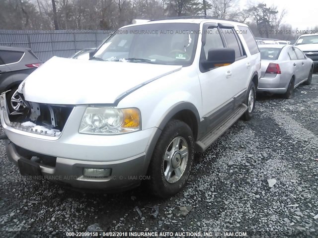 1FMRU17W23LB67809 - 2003 FORD EXPEDITION EDDIE BAUER WHITE photo 2