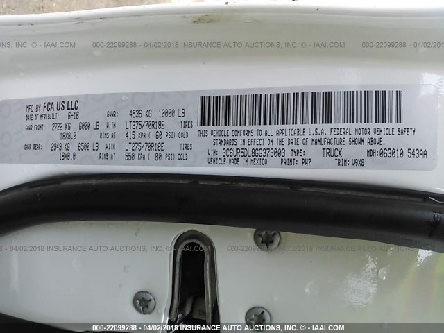 3C6UR5DL8GG373003 - 2016 RAM 2500 SLT 白色 照片 9