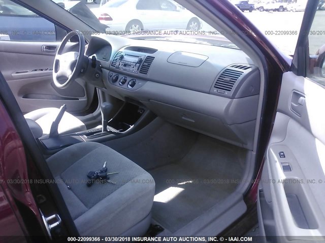 4T1BF32K84U074915 - 2004 TOYOTA CAMRY LE/XLE/SE MAROON photo 5