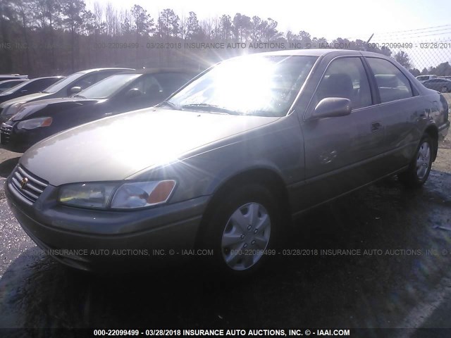 4T1BG22K2WU238458 - 1998 TOYOTA CAMRY CE/LE/XLE 灰色 照片 2