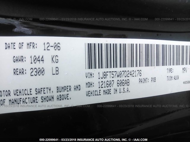 1J8FT57W07D242176 - 2007 JEEP COMPASS LIMITED BLACK photo 9