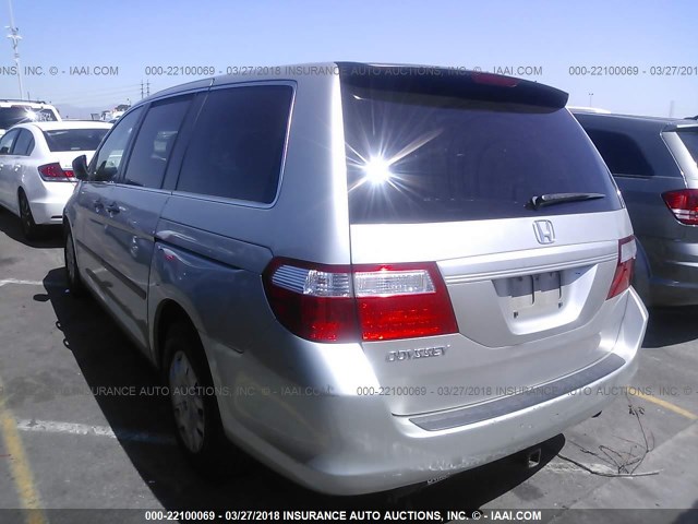 5FNRL38226B099808 - 2006 HONDA ODYSSEY LX SILVER photo 3