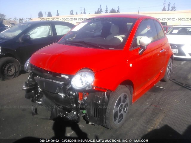 3C3CFFGE7HT565560 - 2017 FIAT 500 ELECTRIC ORANGE photo 2