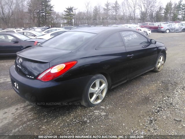 4T1CA30P04U004293 - 2004 TOYOTA CAMRY SOLARA SE/SLE შავი ფოტო 4