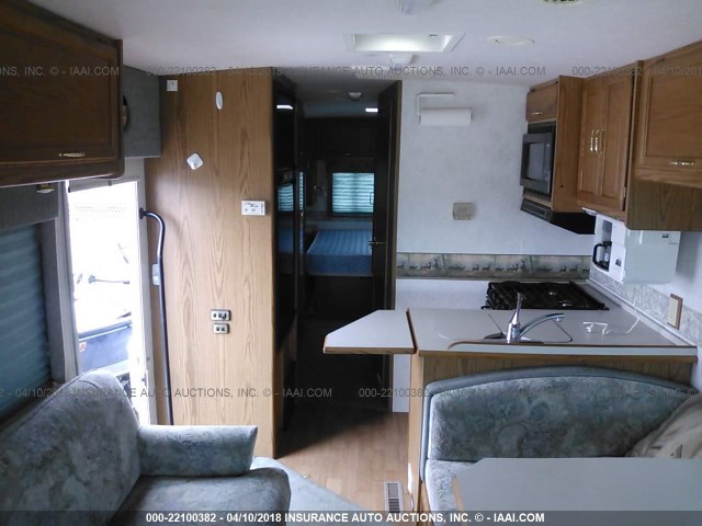 5B4KP37J0Y3322643 - 2000 WINNEBAGO BRAVE Unknown photo 8