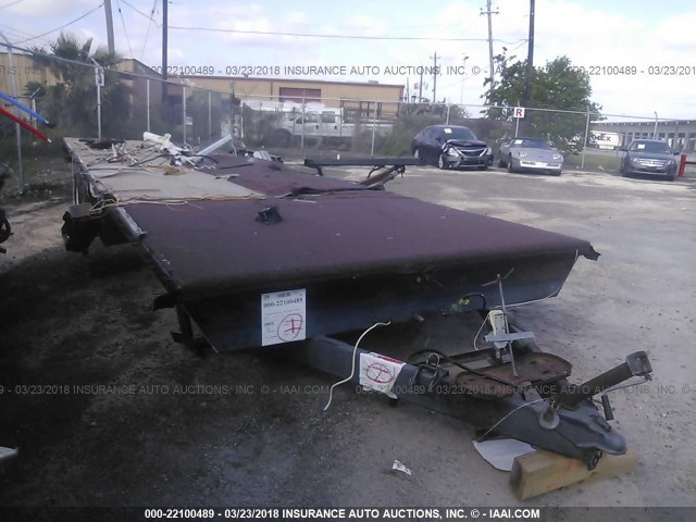 4X4TWDF226J046843 - 2006 FOREST RIVER WILDWOOD 301BHBS  白色 照片 1