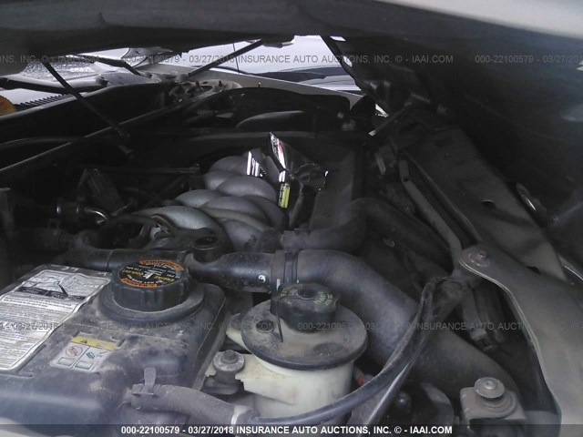 1LNHM97V81Y604035 - 2001 LINCOLN CONTINENTAL  Gümüş fotoğraf 10