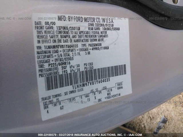 1LNHM97V81Y604035 - 2001 LINCOLN CONTINENTAL  Gümüş fotoğraf 9