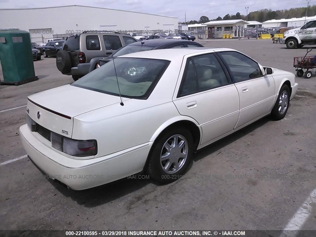 1G6KY5292VU800876 - 1997 CADILLAC SEVILLE STS WHITE photo 4