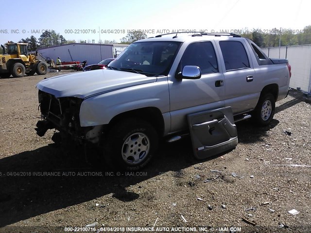 3GNEC12Z45G207175 - 2005 CHEVROLET AVALANCHE C1500 TAN photo 2