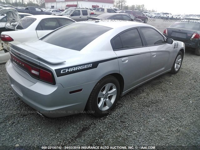 2C3CDXHG5CH134776 - 2012 DODGE CHARGER SXT SILVER photo 4