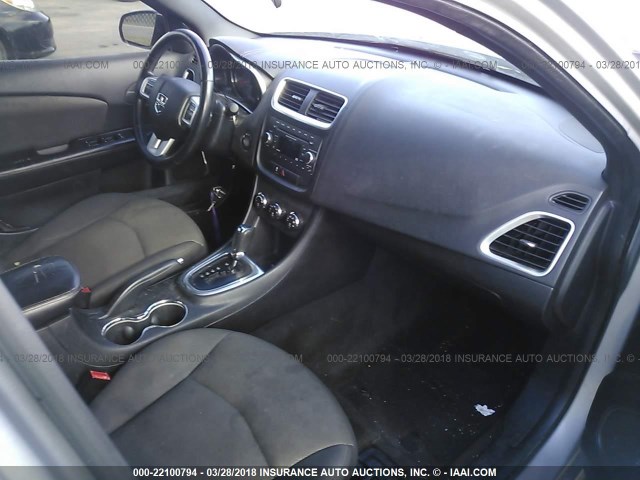 1C3CDZCB1DN625099 - 2013 DODGE AVENGER SXT GRAY photo 5