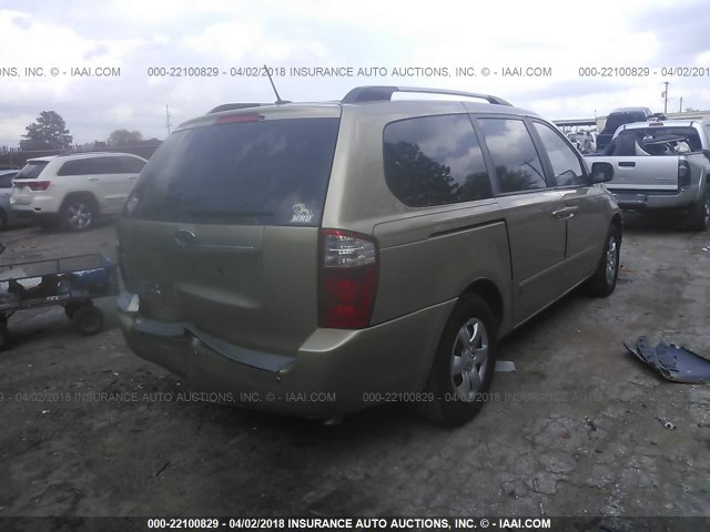 KNDMG4C37A6339198 - 2010 KIA SEDONA LX GOLD photo 4