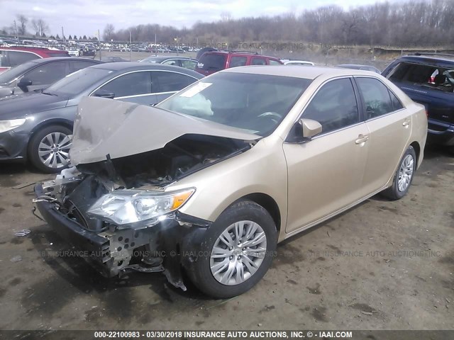 4T1BF1FK9CU122855 - 2012 TOYOTA CAMRY SE/LE/XLE GOLD photo 2