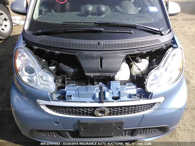 WMEEJ3BA2DK665374 - 2013 SMART FORTWO PURE/PASSION BLUE photo 10