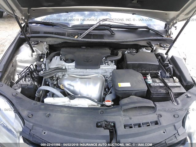 4T1BF1FK6GU611946 - 2016 TOYOTA CAMRY LE/XLE/SE/XSE BEIGE photo 10