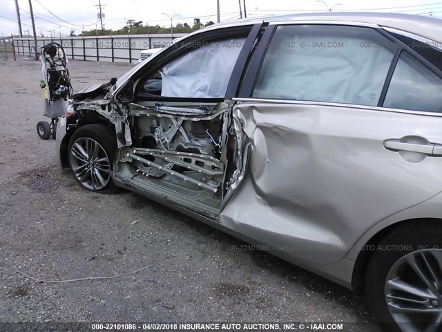 4T1BF1FK6GU611946 - 2016 TOYOTA CAMRY LE/XLE/SE/XSE BEIGE photo 6