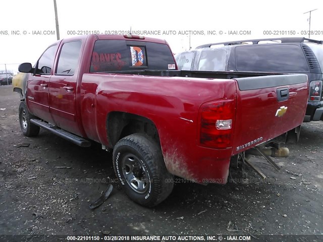 1GCHK23658F125819 - 2008 CHEVROLET SILVERADO K2500 HEAVY DUTY RED photo 3