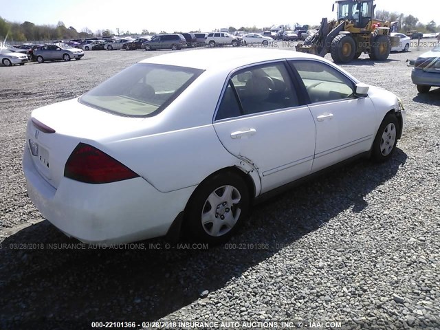 1HGCM56486A181247 - 2006 HONDA ACCORD LX WHITE photo 4