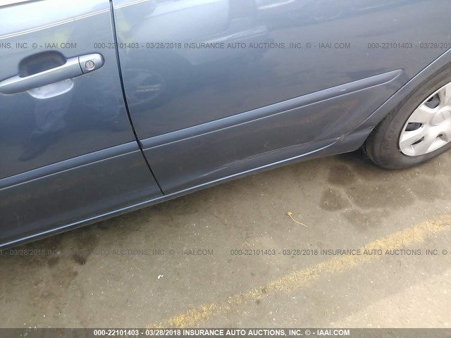 4T1BE30K04U914837 - 2004 TOYOTA CAMRY LE/XLE/SE 蓝色 照片 6